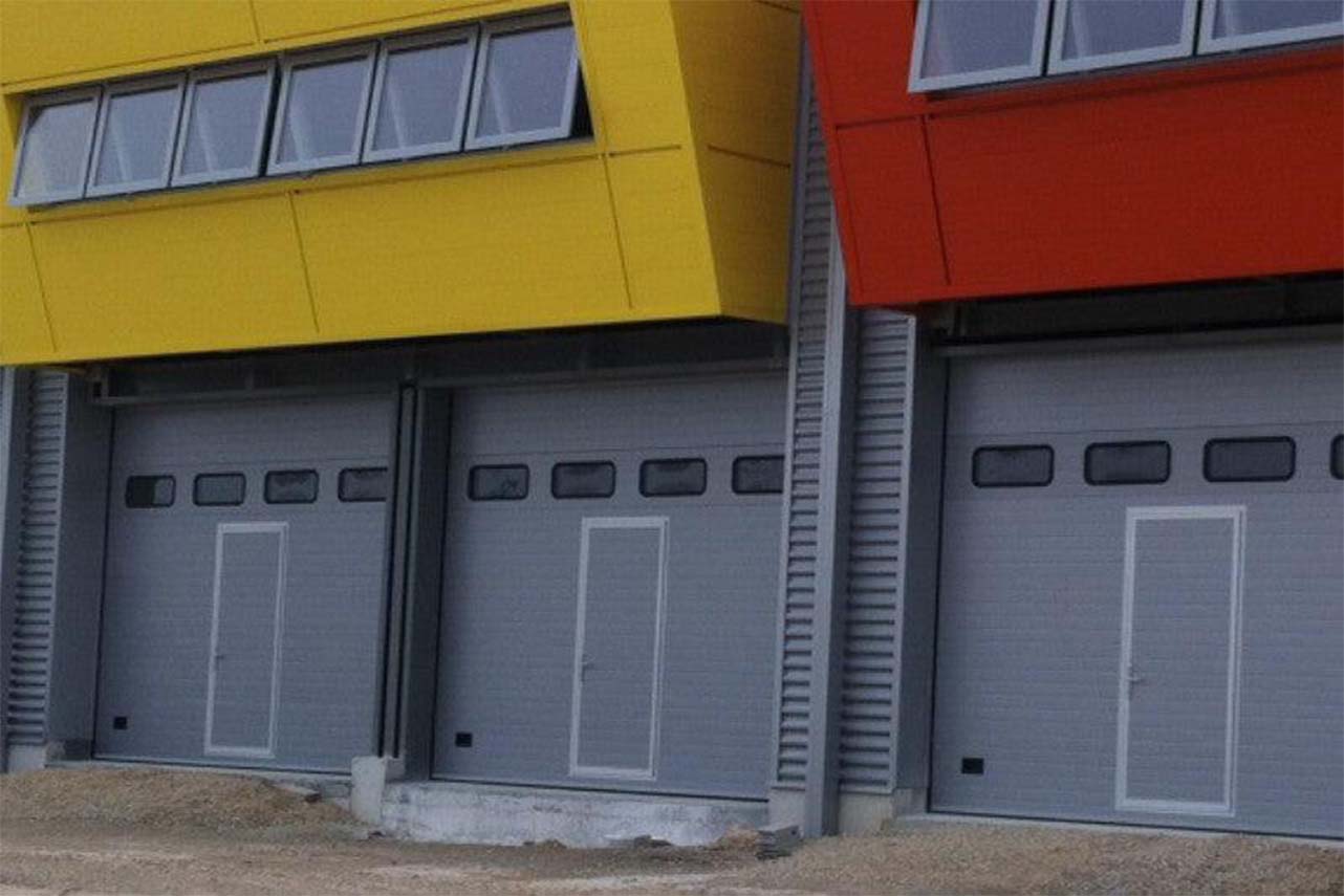 METAL GARDEN Portes Sectionnelles porte sectionnelle 5000x3000 mm woodgrain