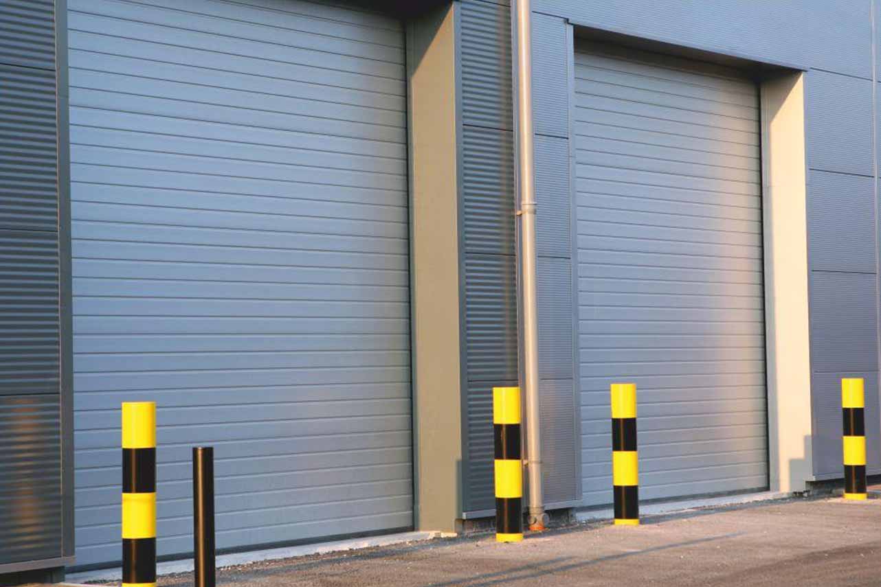 METAL GARDEN Woodgrain L porte industrielle 6000 mm isolée