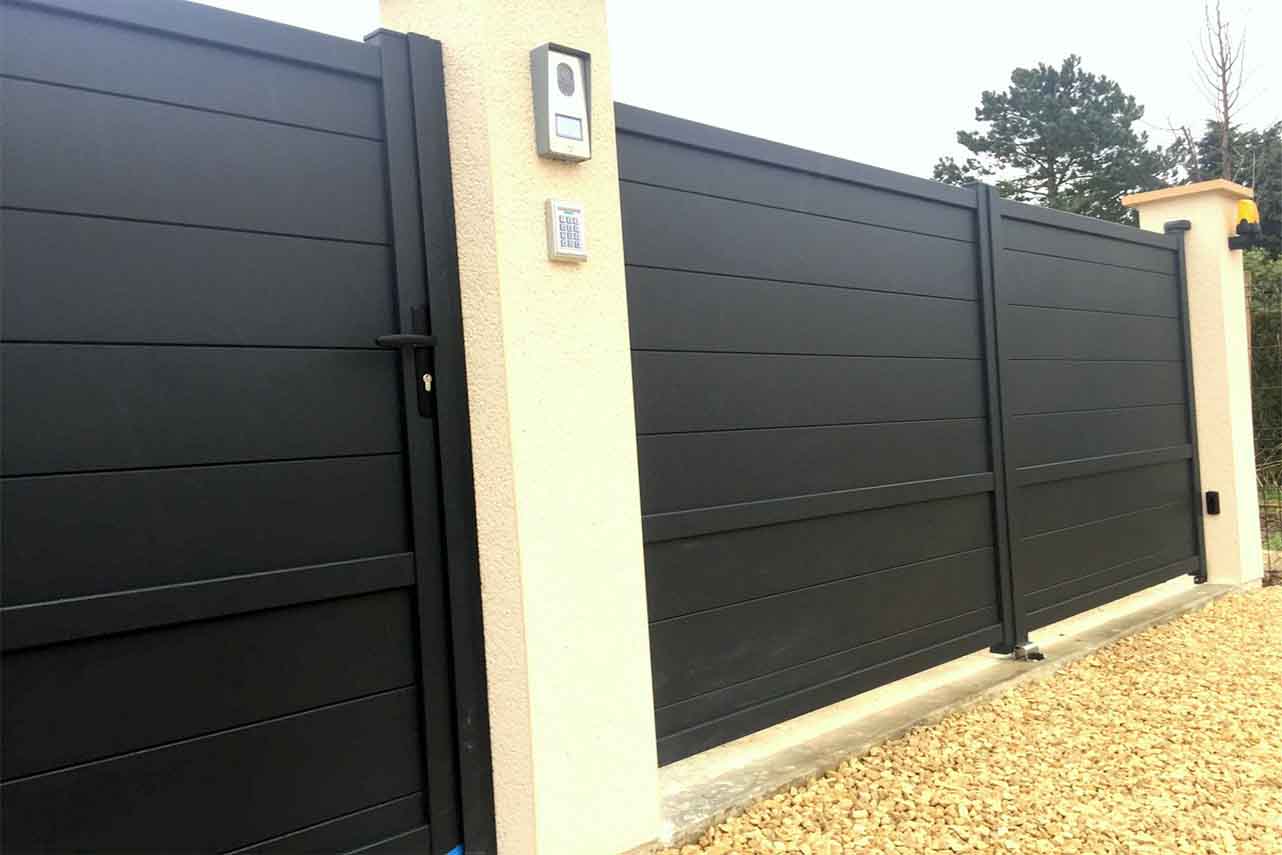 METAL GARDEN Portails Battants Aluminium traversant portail 3000 plein