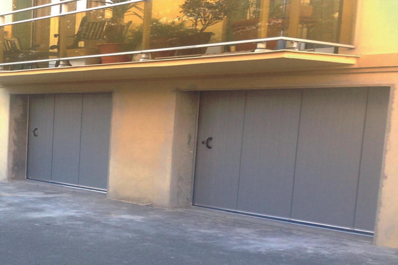 METAL GARDEN Portes de Garage woodgrain porte garage gris 7016